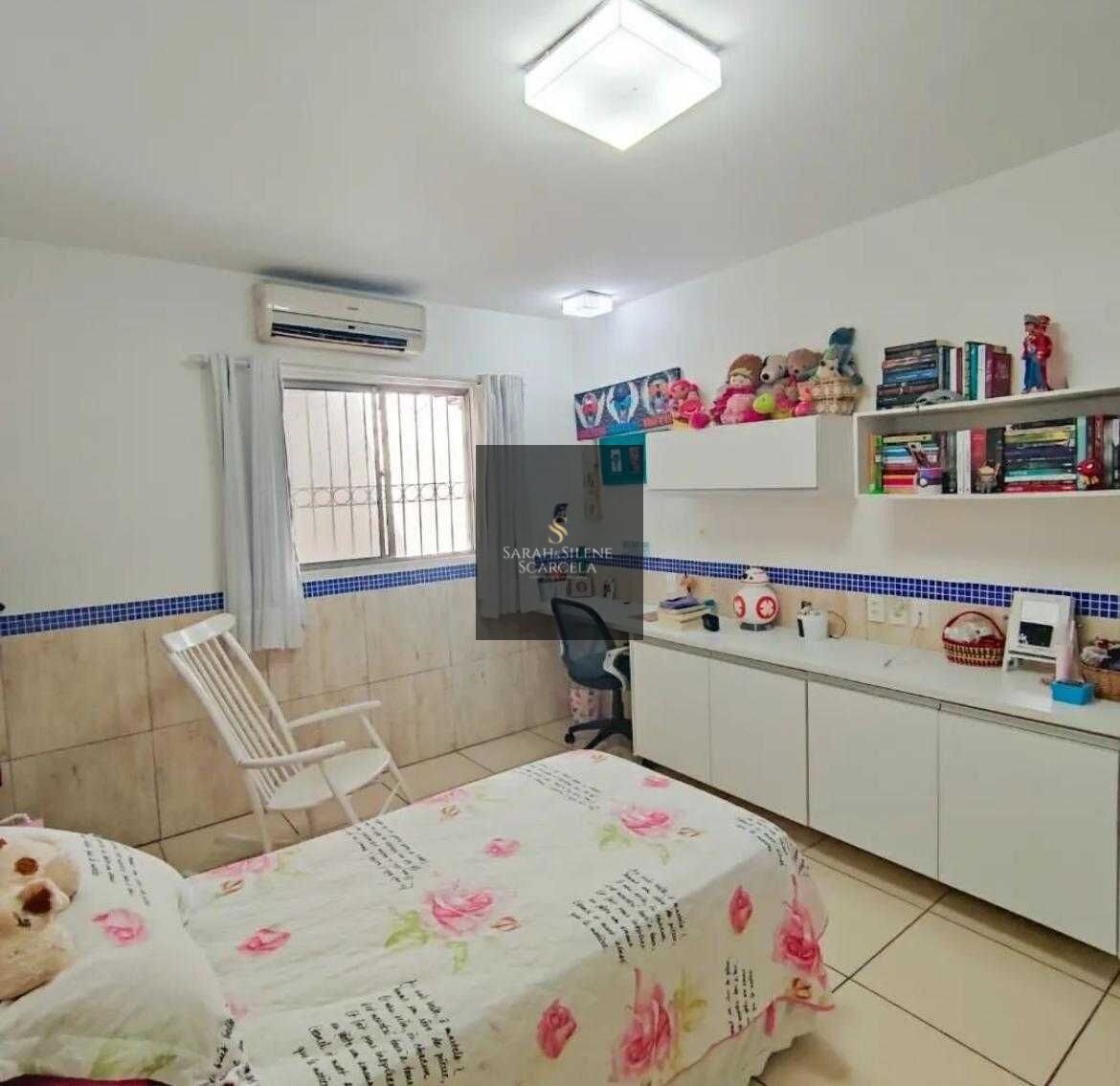 Casa à venda com 3 quartos, 200m² - Foto 8