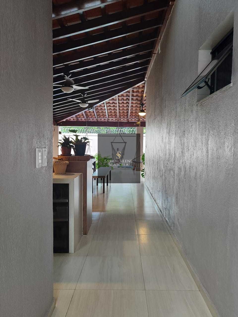 Casa à venda com 5 quartos, 200m² - Foto 10