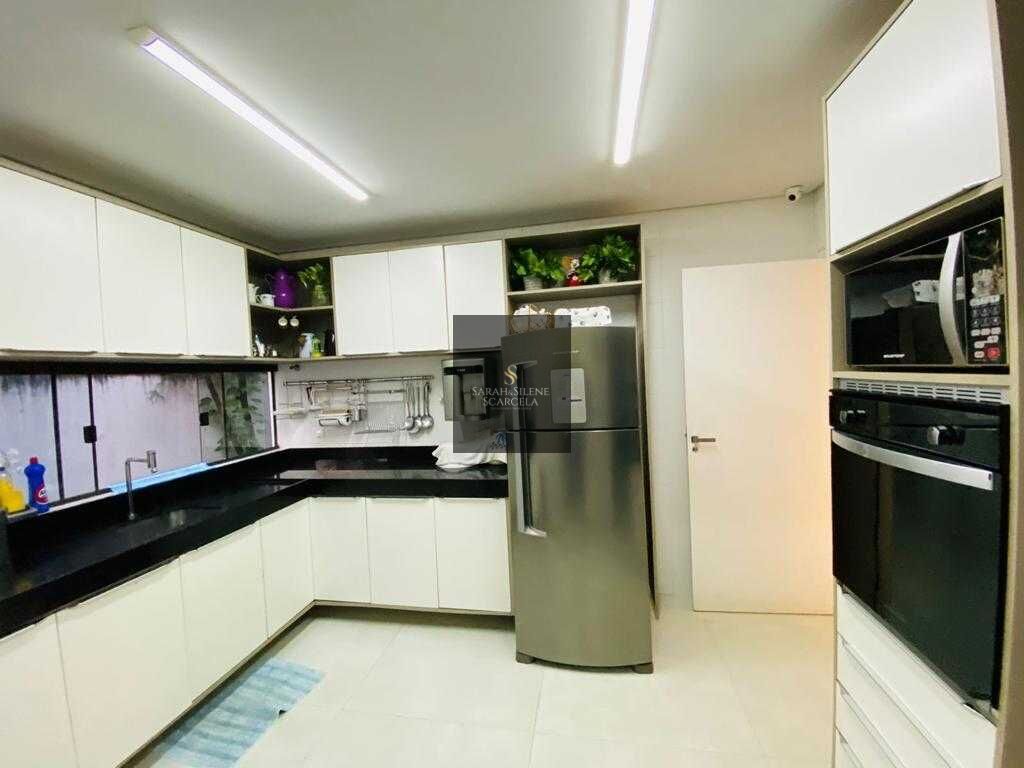 Casa de Condomínio à venda com 3 quartos, 220m² - Foto 5