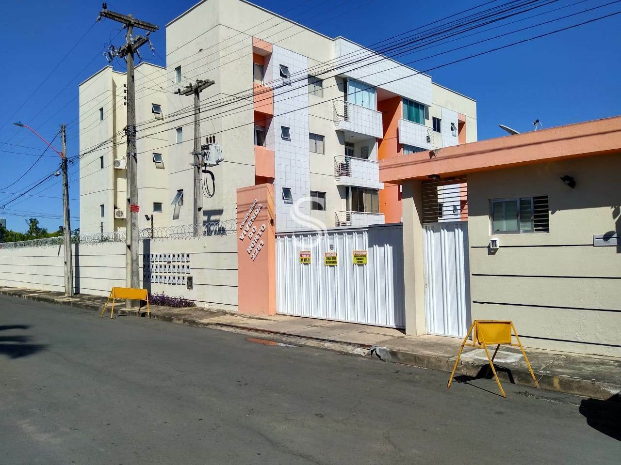 Apartamento à venda com 3 quartos, 75m² - Foto 4