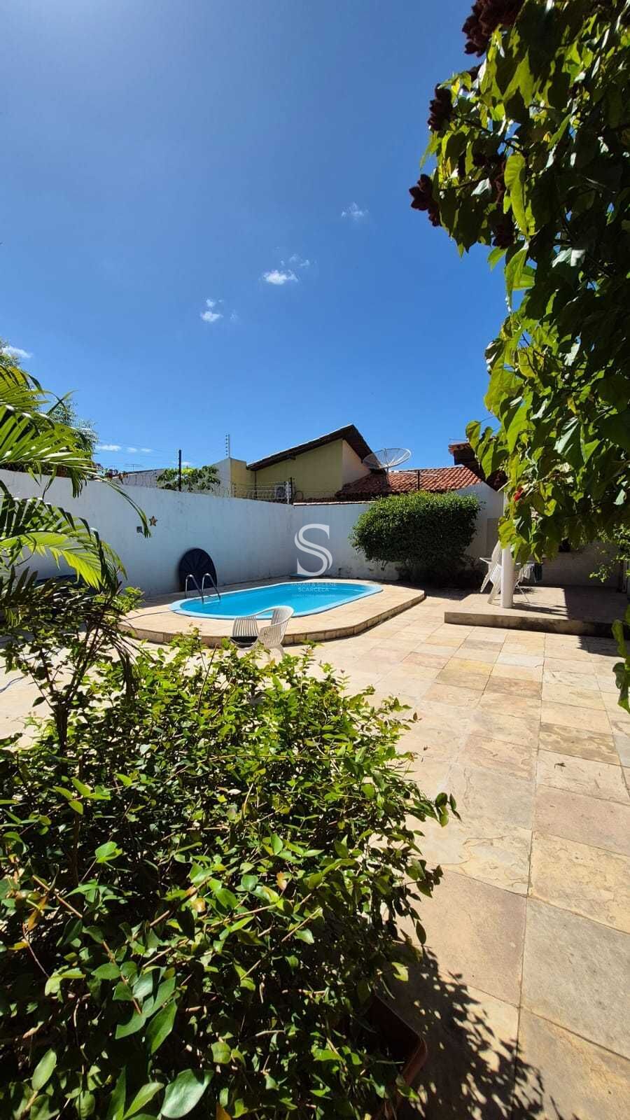 Casa, 3 quartos, 258 m² - Foto 48