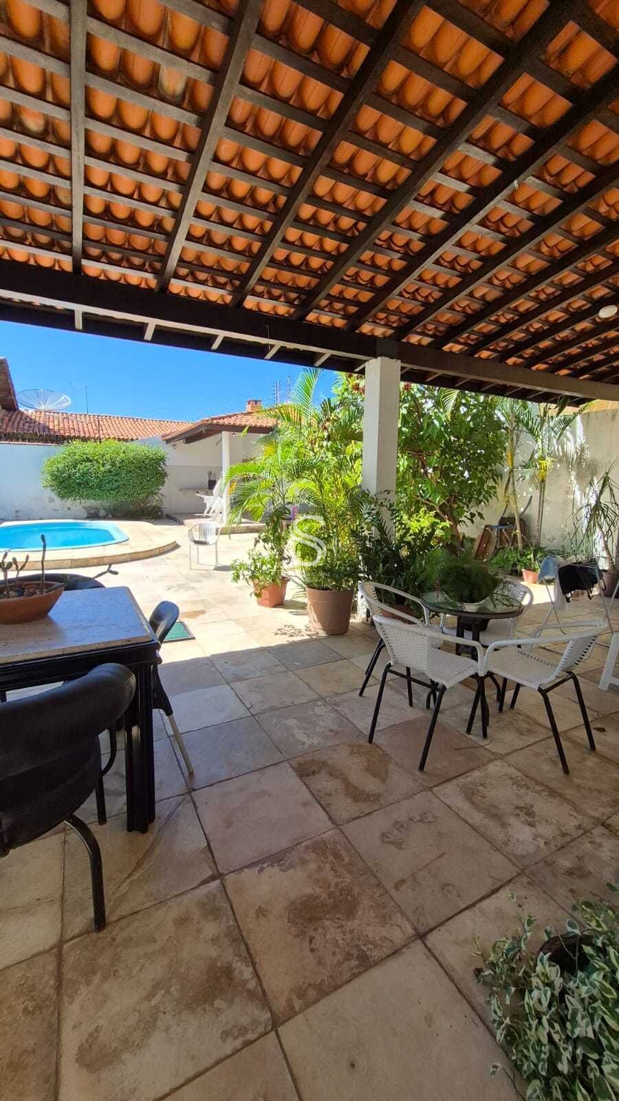 Casa, 3 quartos, 258 m² - Foto 12