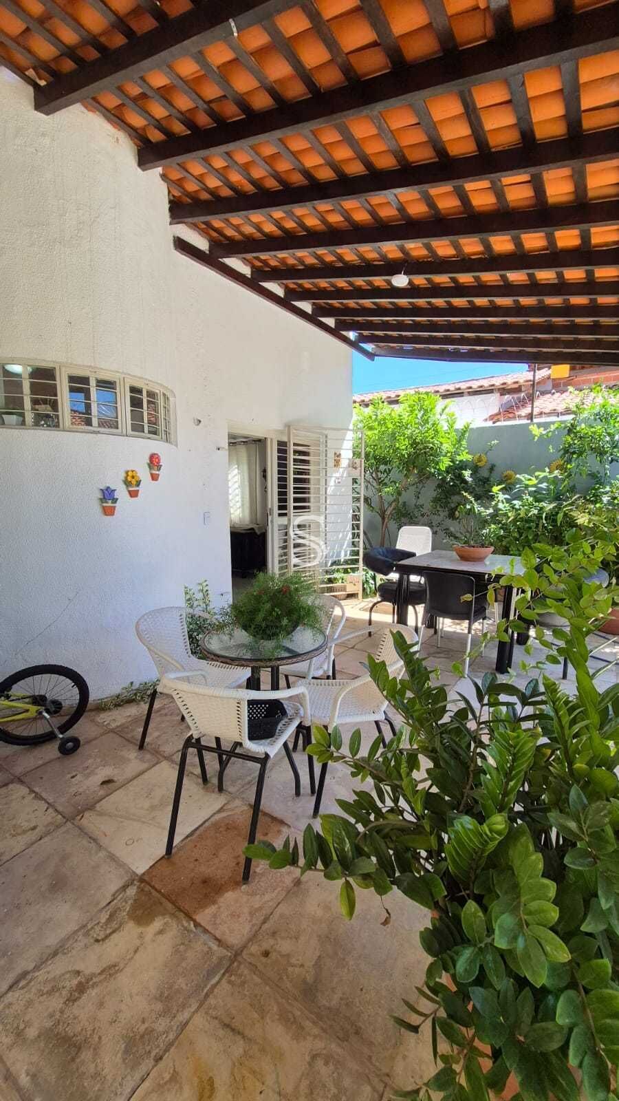 Casa, 3 quartos, 258 m² - Foto 10