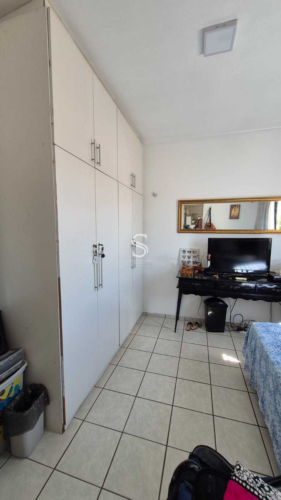 Casa, 3 quartos, 258 m² - Foto 39