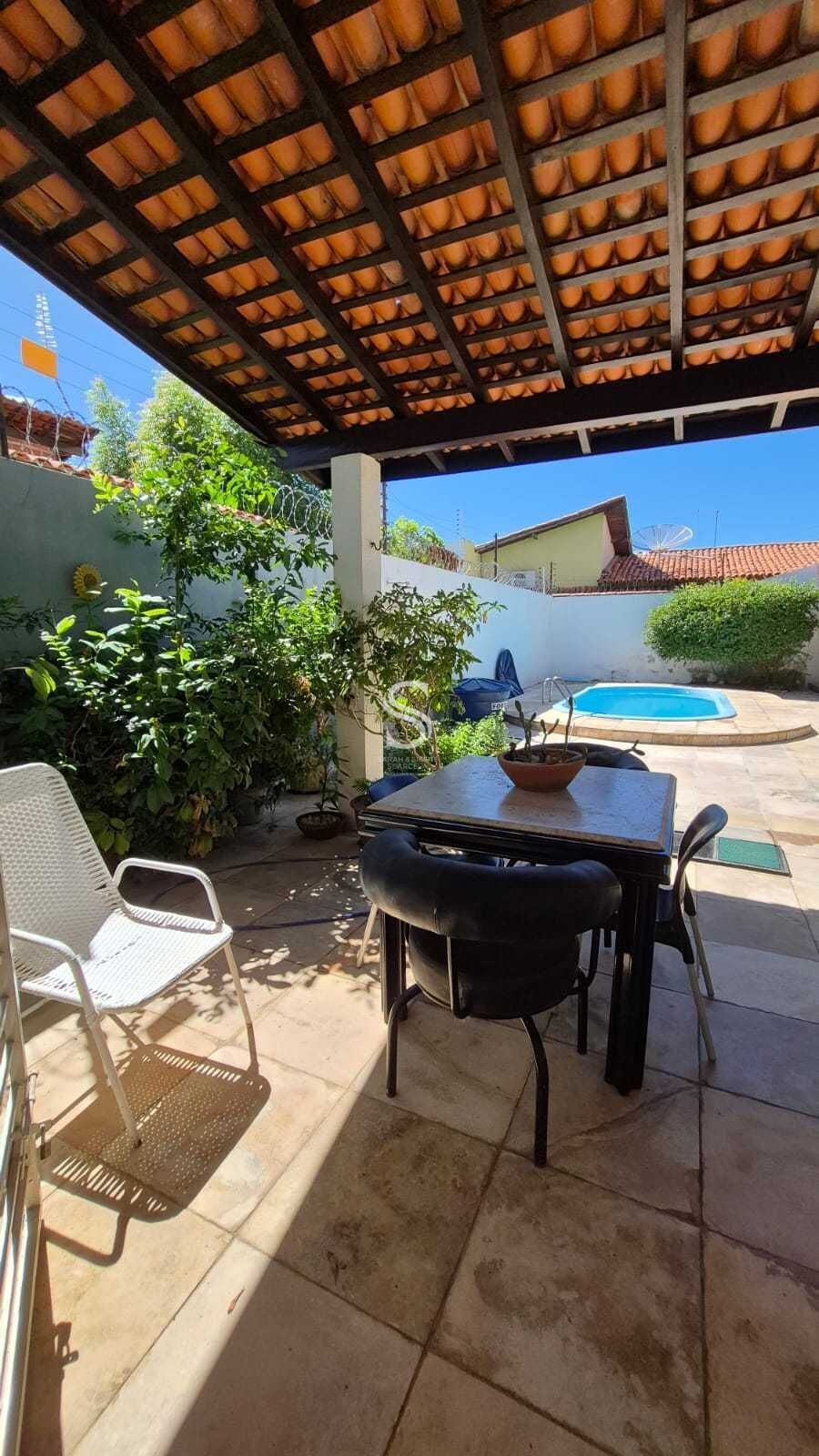 Casa, 3 quartos, 258 m² - Foto 8