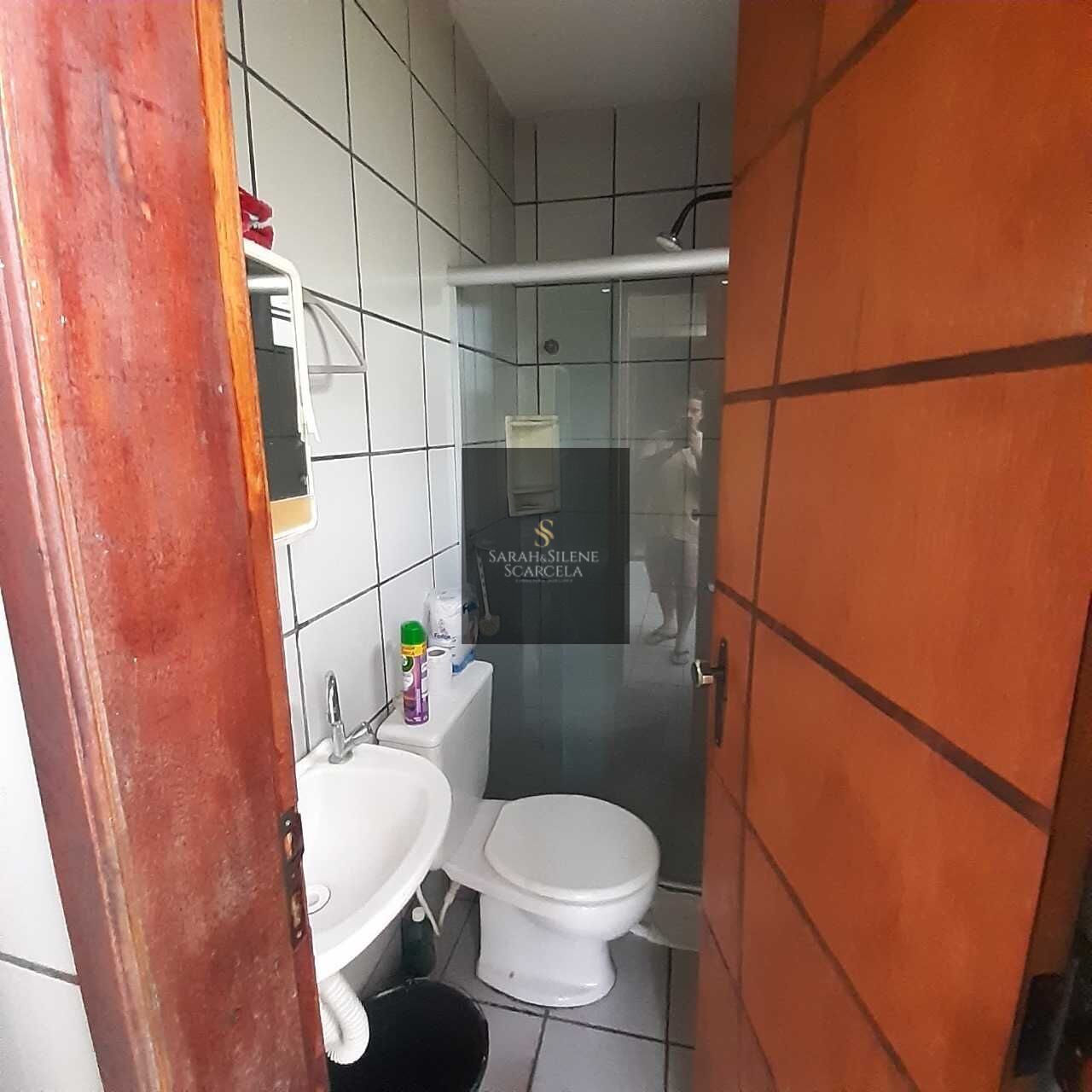 Casa à venda com 5 quartos, 240m² - Foto 19