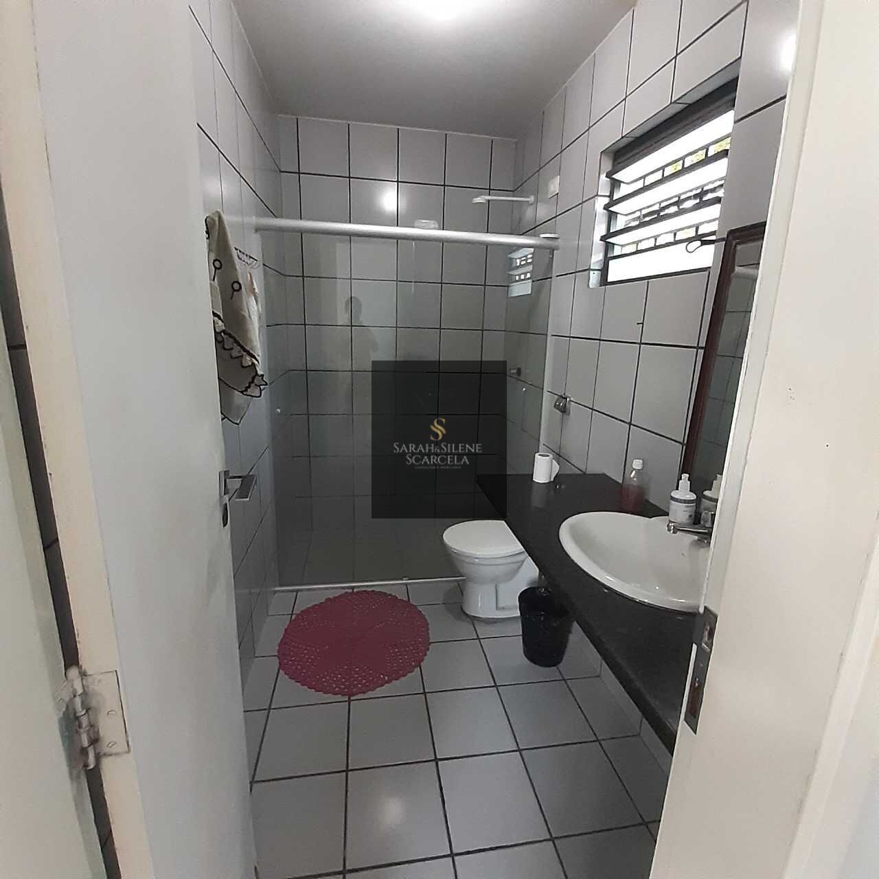 Casa à venda com 5 quartos, 240m² - Foto 23