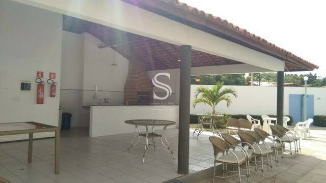 Apartamento à venda com 3 quartos, 67m² - Foto 2