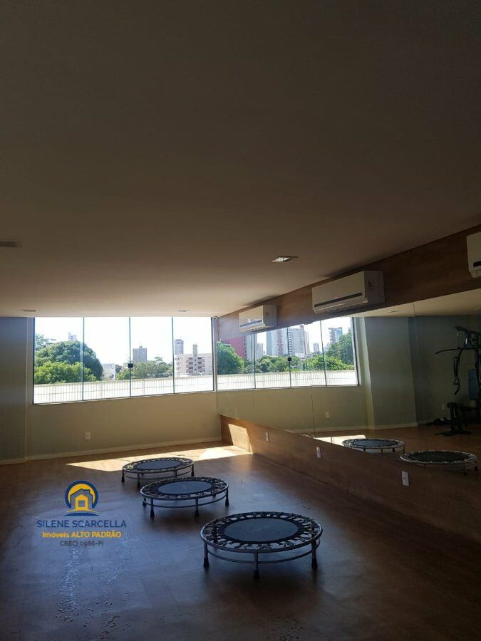 Apartamento à venda com 1 quarto, 61m² - Foto 24