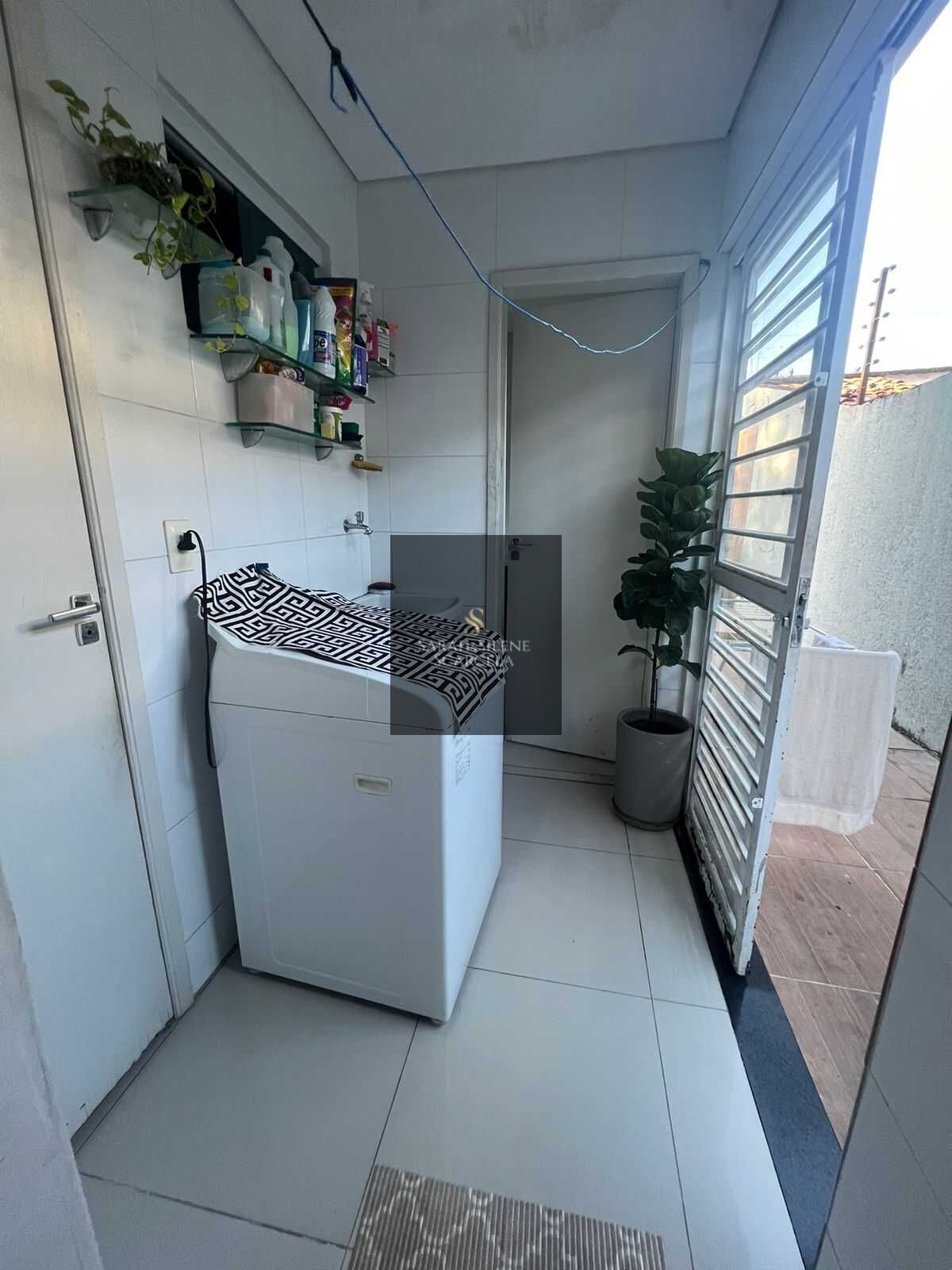 Casa à venda com 4 quartos, 166m² - Foto 21