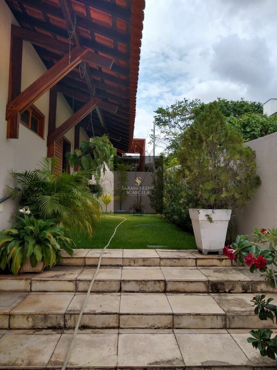 Casa de Condomínio à venda com 3 quartos, 352m² - Foto 10