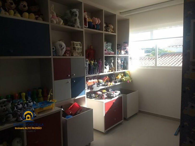 Casa à venda com 4 quartos, 450m² - Foto 29