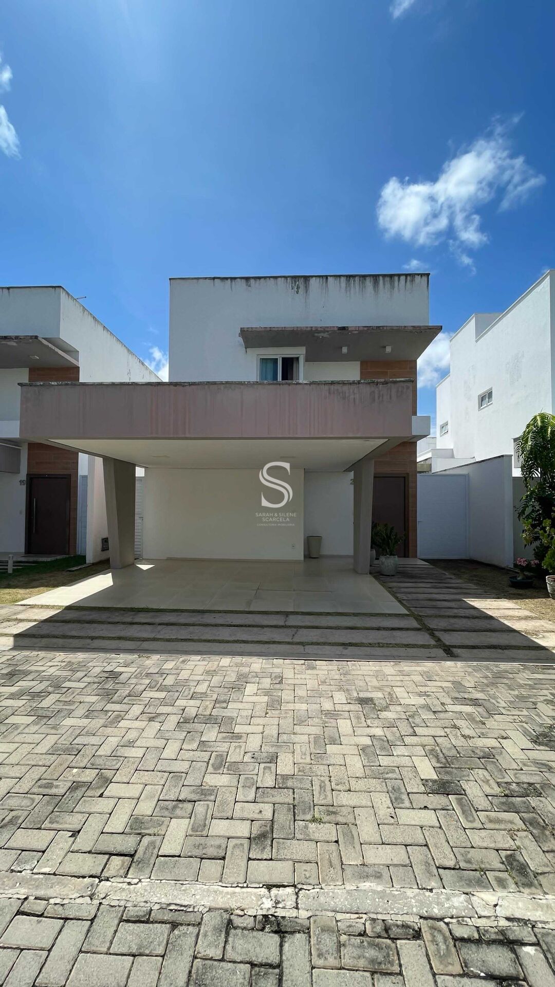 Casa de Condomínio à venda com 4 quartos, 126m² - Foto 2