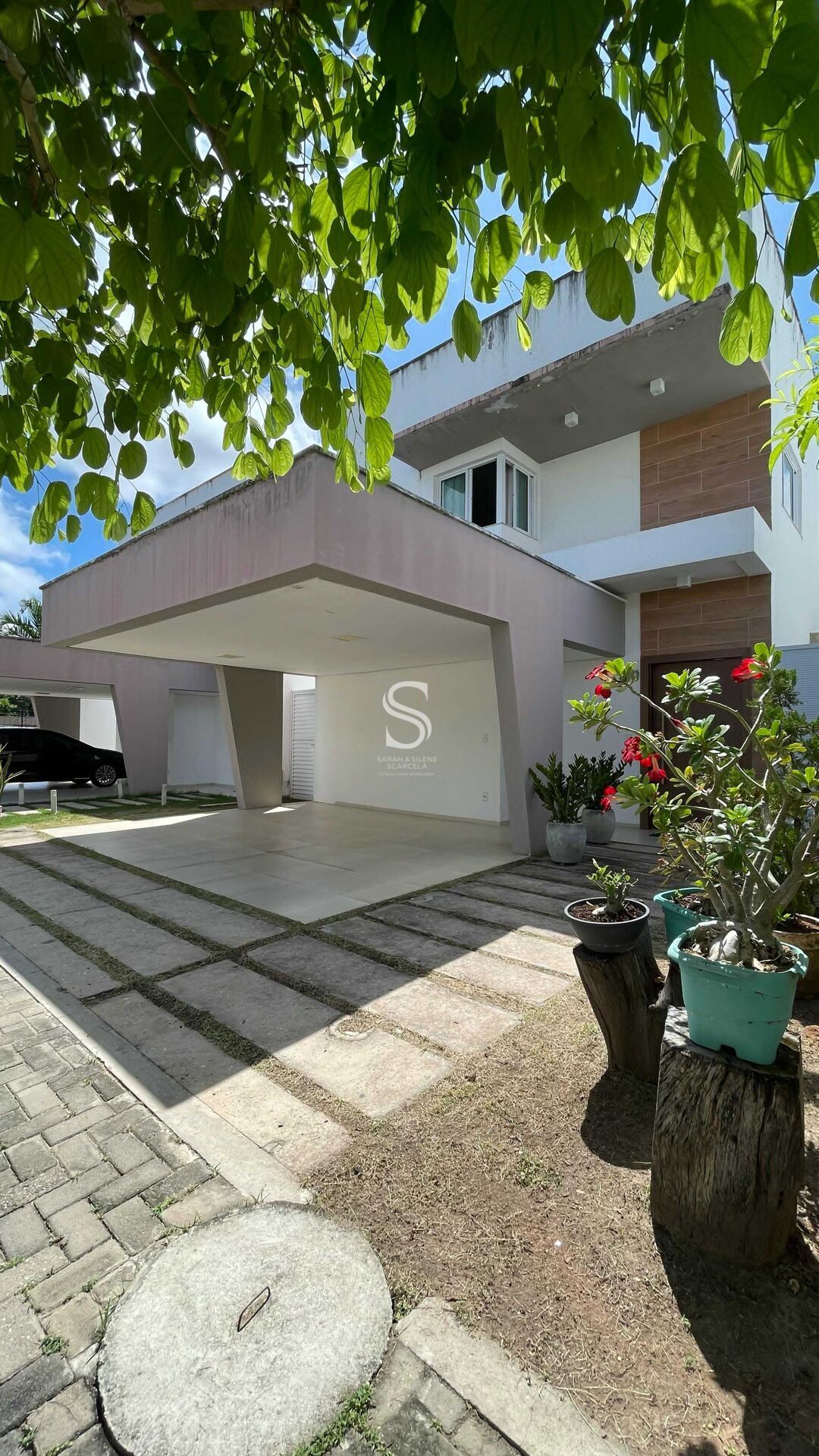 Casa de Condomínio à venda com 4 quartos, 126m² - Foto 1