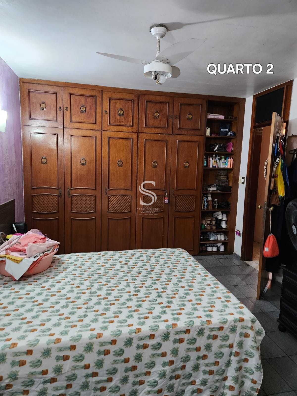 Casa à venda com 9 quartos, 233m² - Foto 37