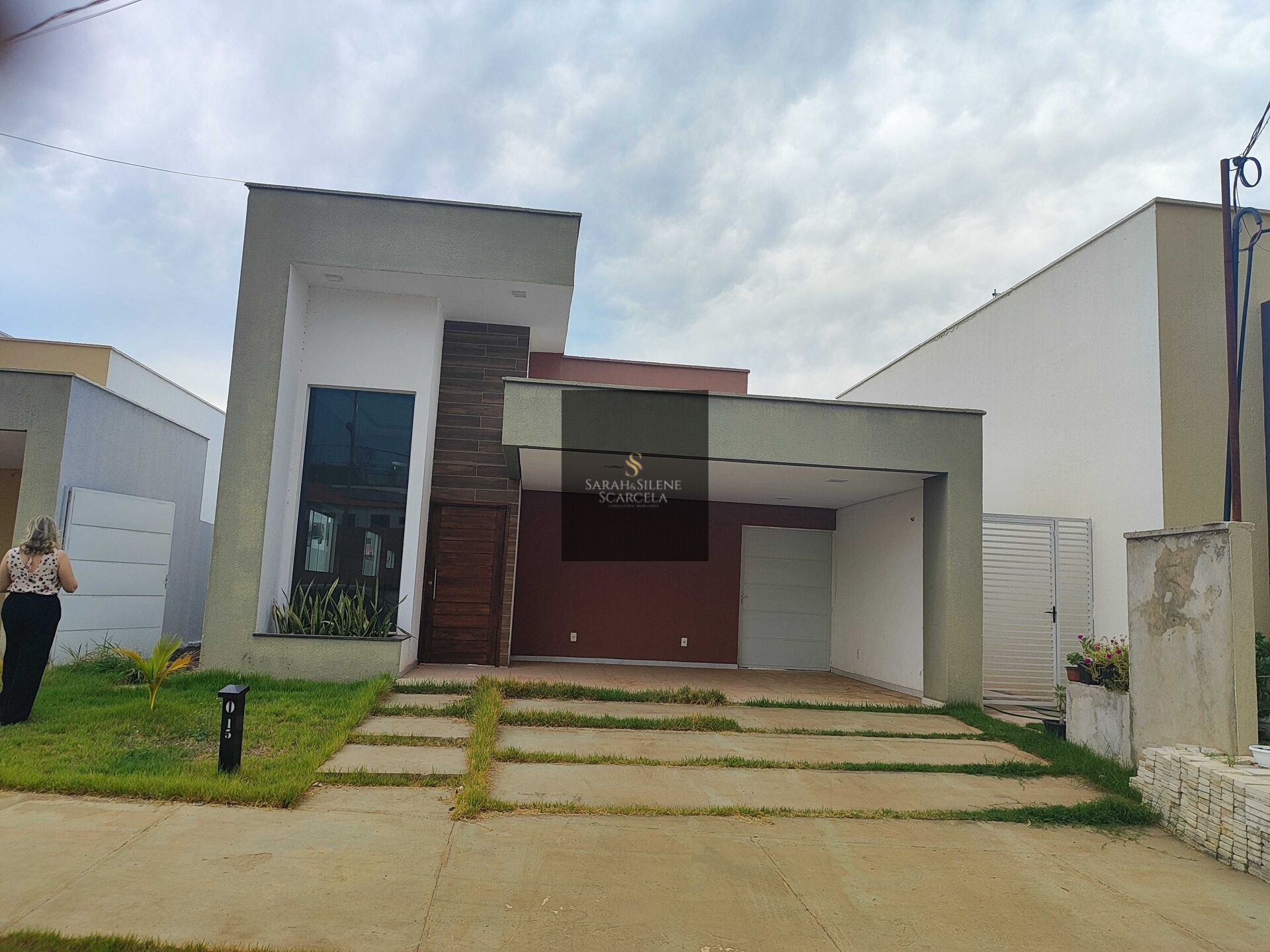 Casa de Condomínio à venda com 3 quartos, 140m² - Foto 1