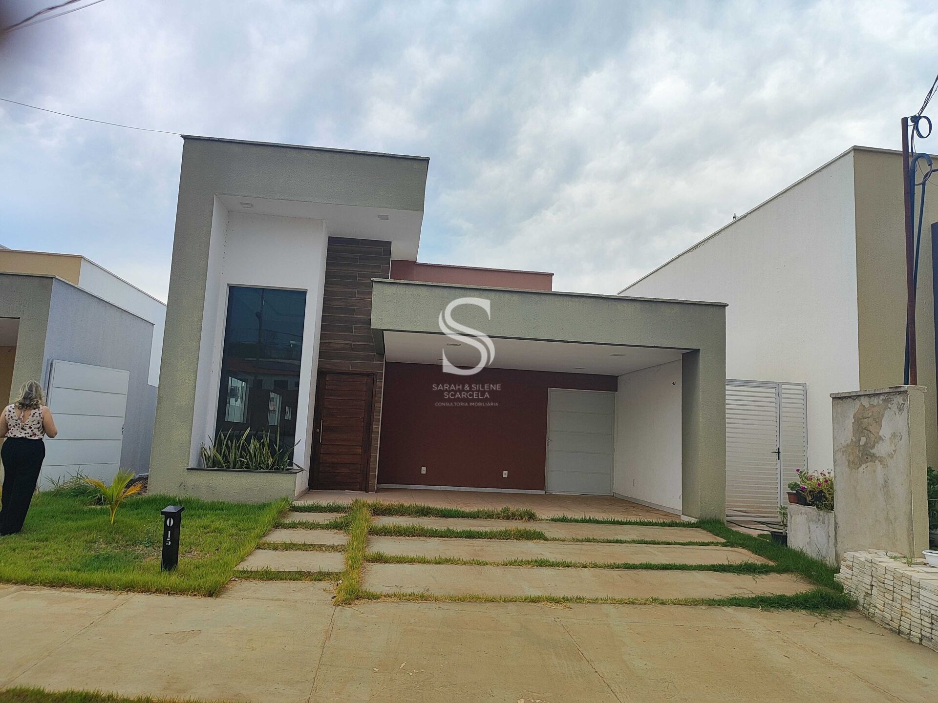 Casa de Condomínio à venda com 3 quartos, 140m² - Foto 1