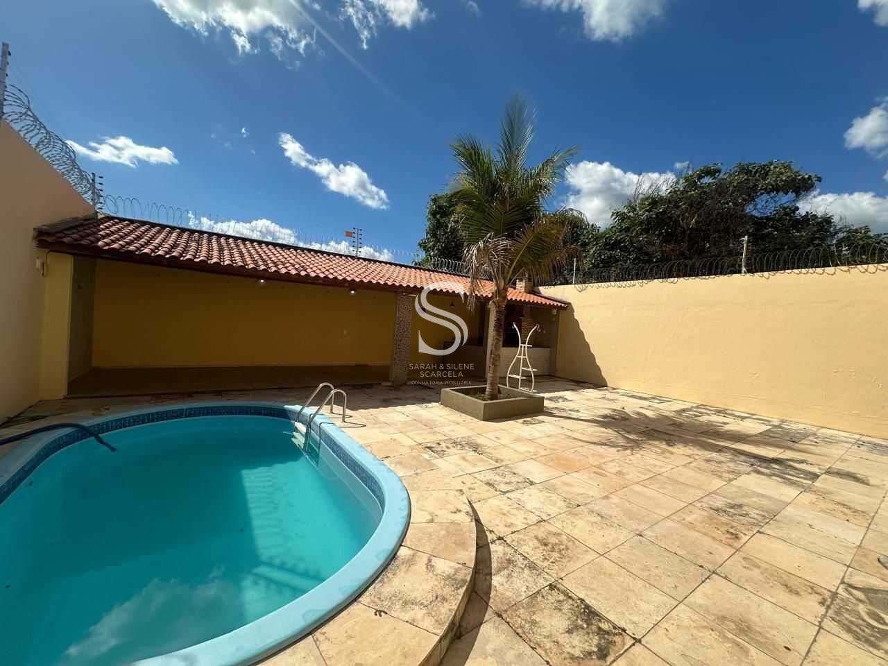 Casa à venda com 3 quartos, 220m² - Foto 5