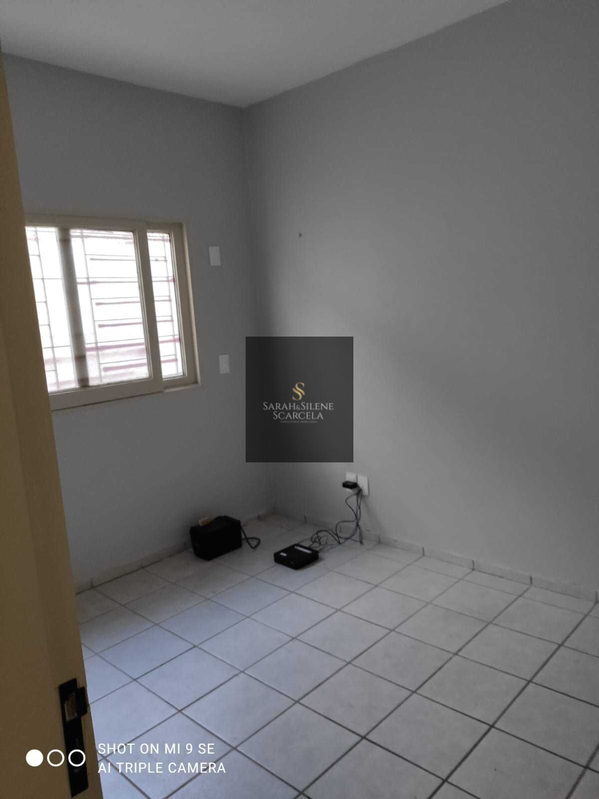 Casa à venda com 3 quartos, 200m² - Foto 17