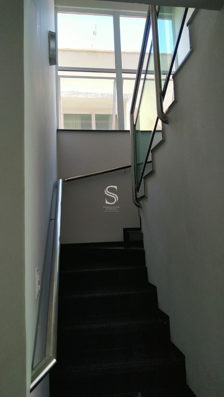Casa à venda com 4 quartos, 180m² - Foto 8
