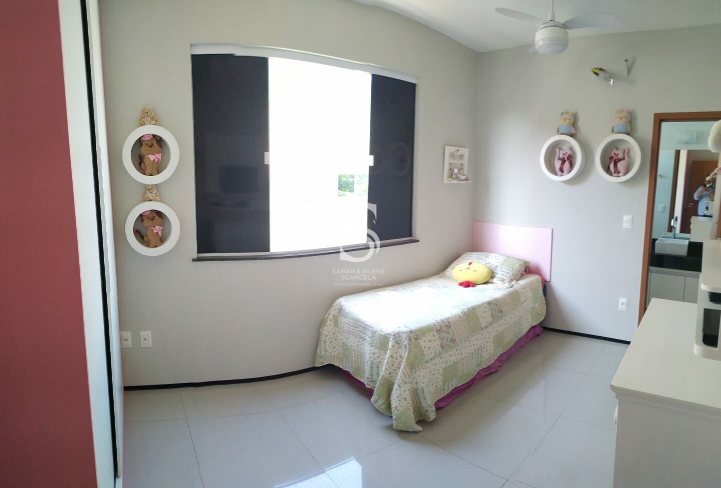 Casa à venda com 4 quartos, 180m² - Foto 15