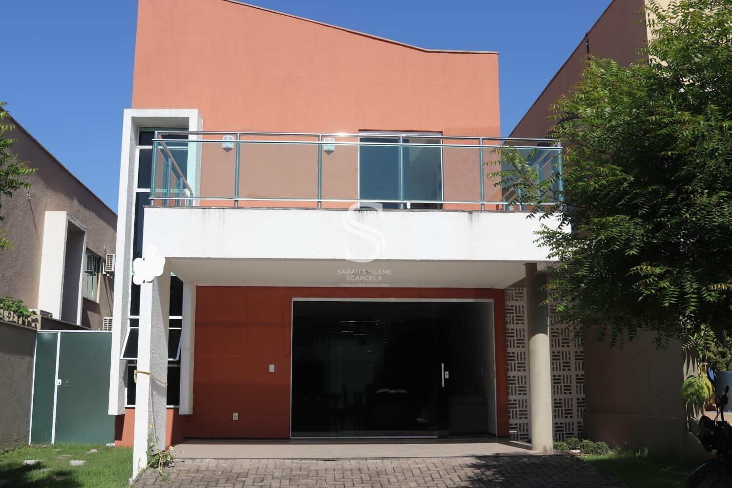 Casa à venda com 4 quartos, 180m² - Foto 4