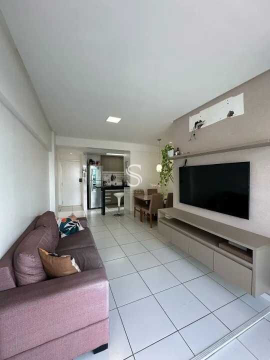Apartamento à venda com 2 quartos, 61m² - Foto 4