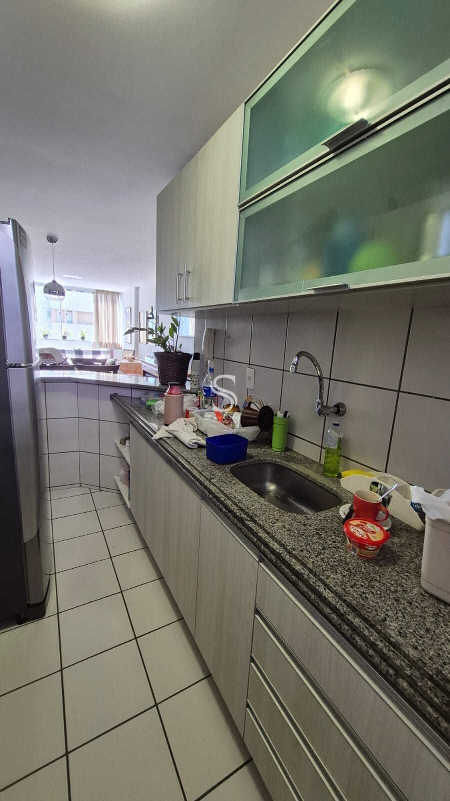Apartamento à venda com 2 quartos, 68m² - Foto 28