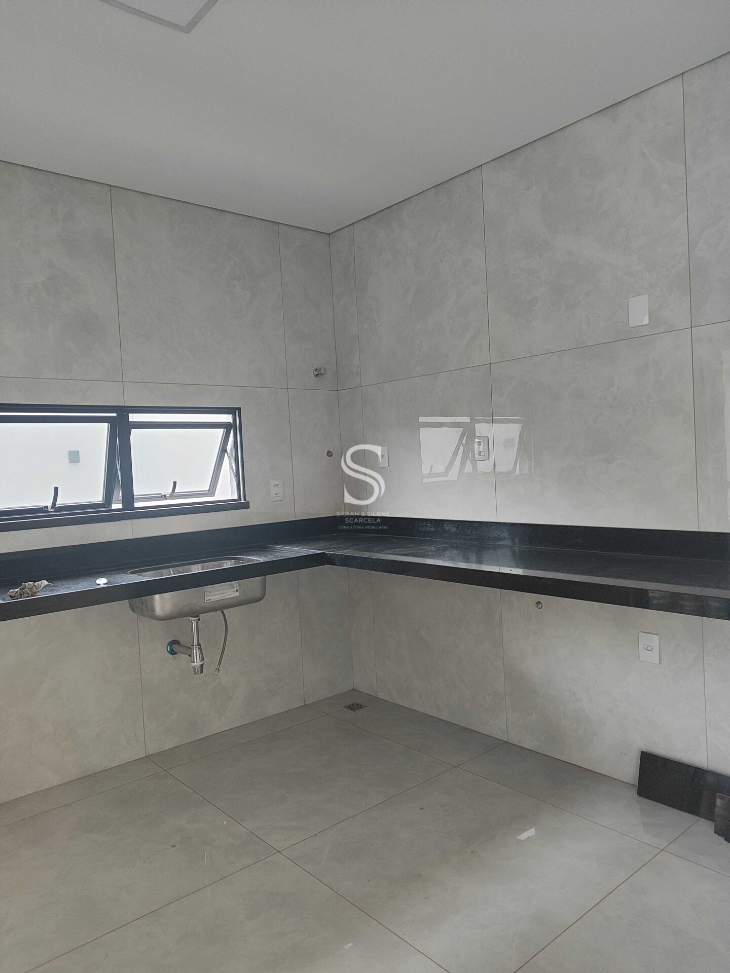 Casa de Condomínio à venda com 4 quartos, 189m² - Foto 12