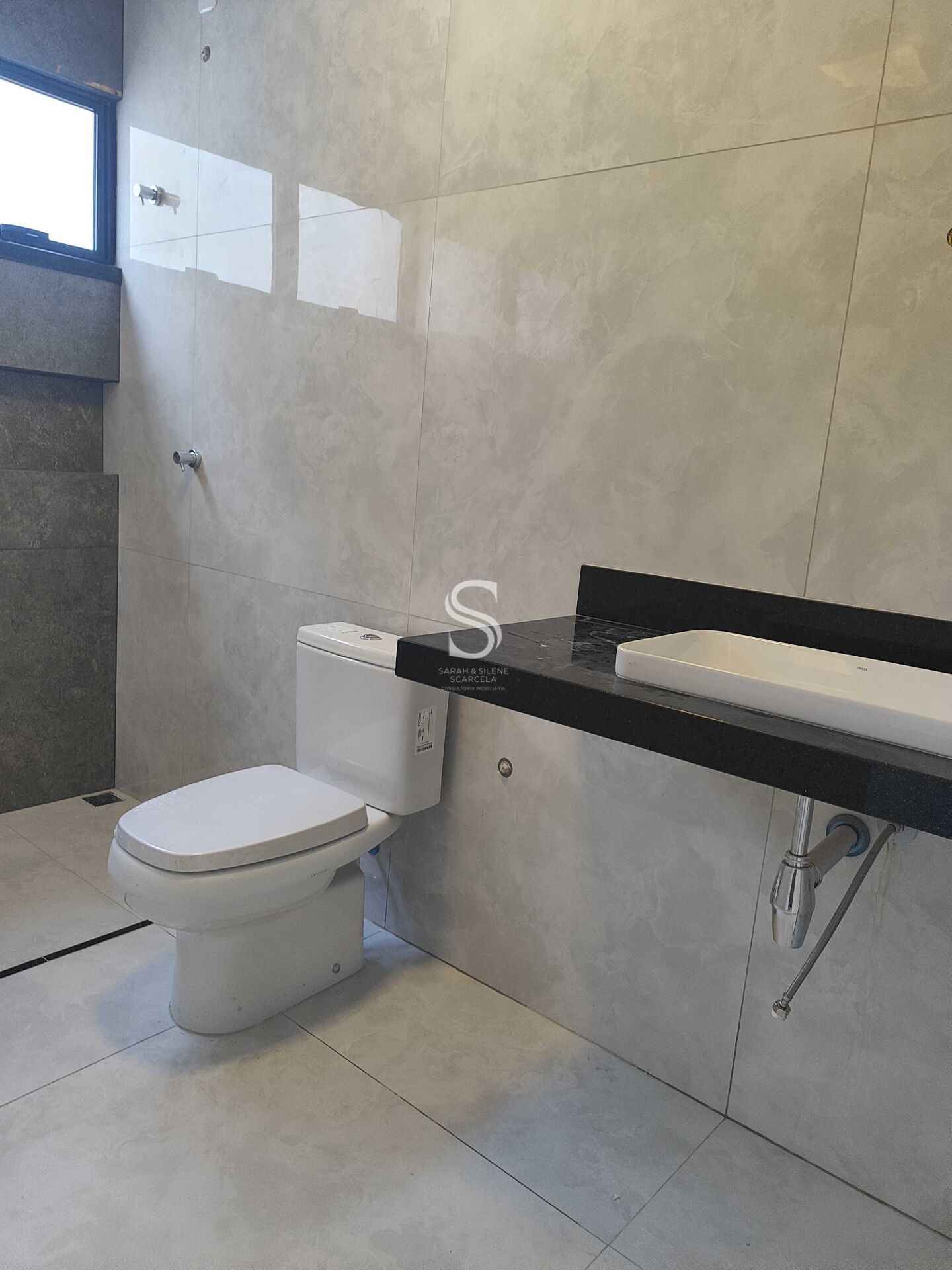 Casa de Condomínio à venda com 4 quartos, 189m² - Foto 45