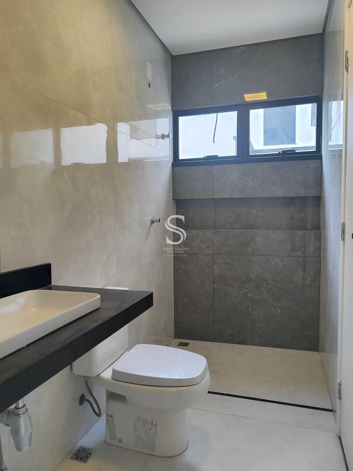 Casa de Condomínio à venda com 4 quartos, 189m² - Foto 26
