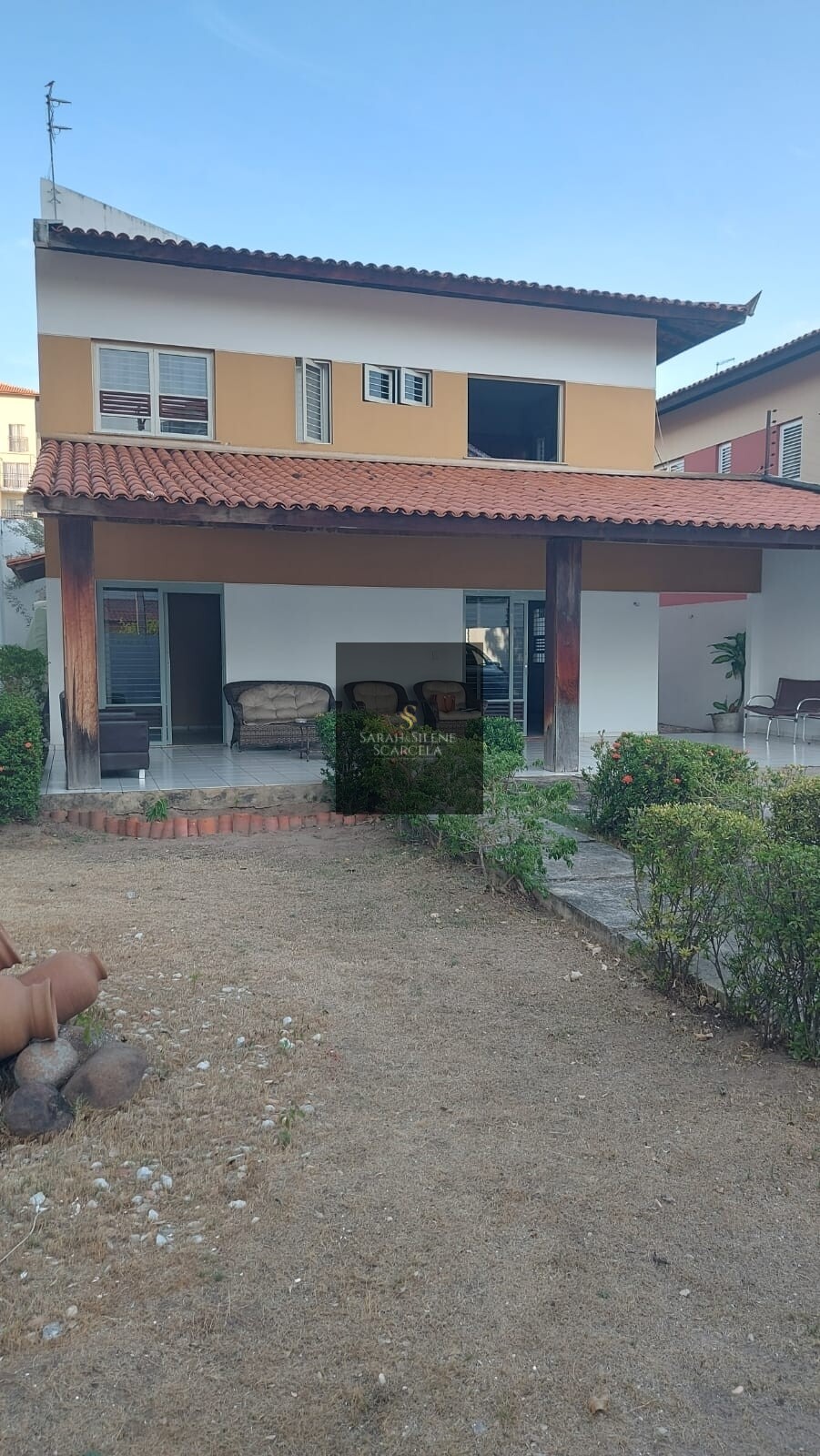 Casa à venda com 4 quartos, 181m² - Foto 4