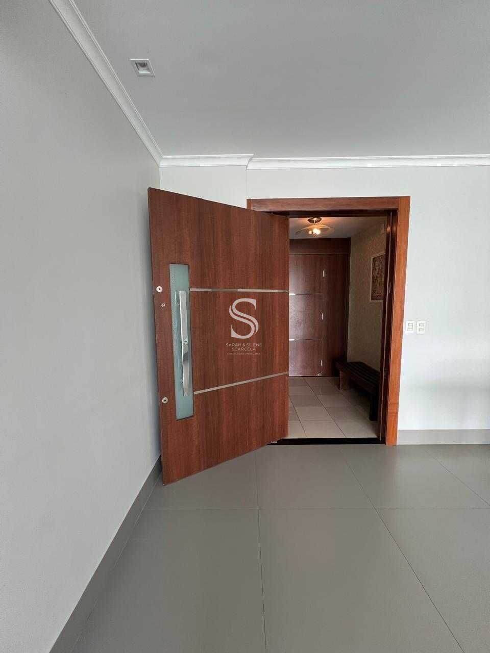 Apartamento à venda com 3 quartos, 150m² - Foto 7