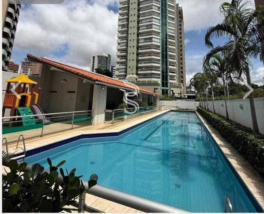 Apartamento à venda com 3 quartos, 150m² - Foto 2