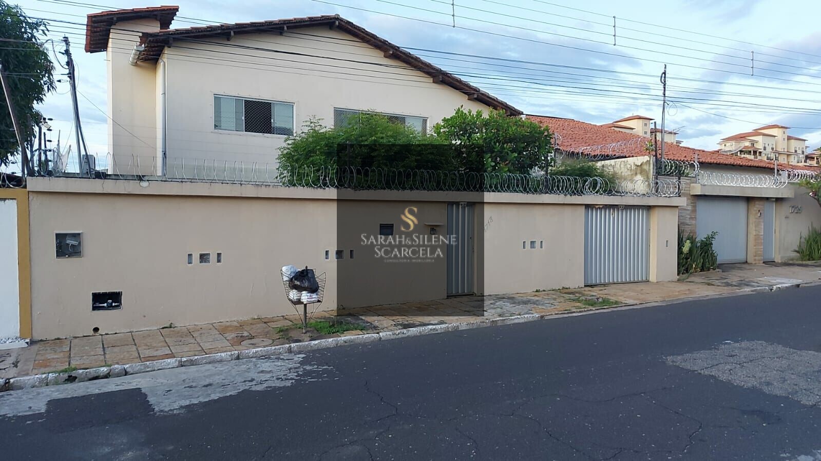 Casa à venda com 3 quartos, 256m² - Foto 37