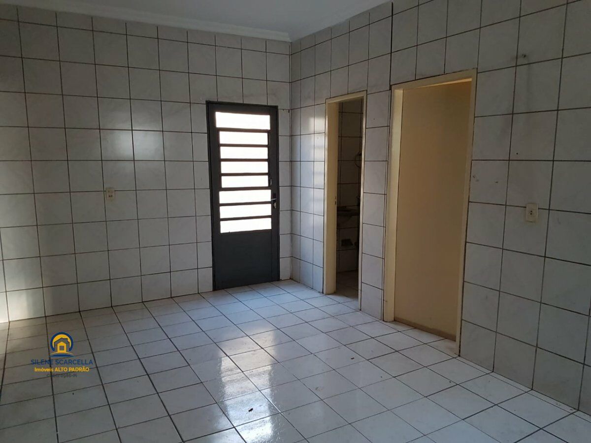 Casa à venda com 3 quartos, 31m² - Foto 9