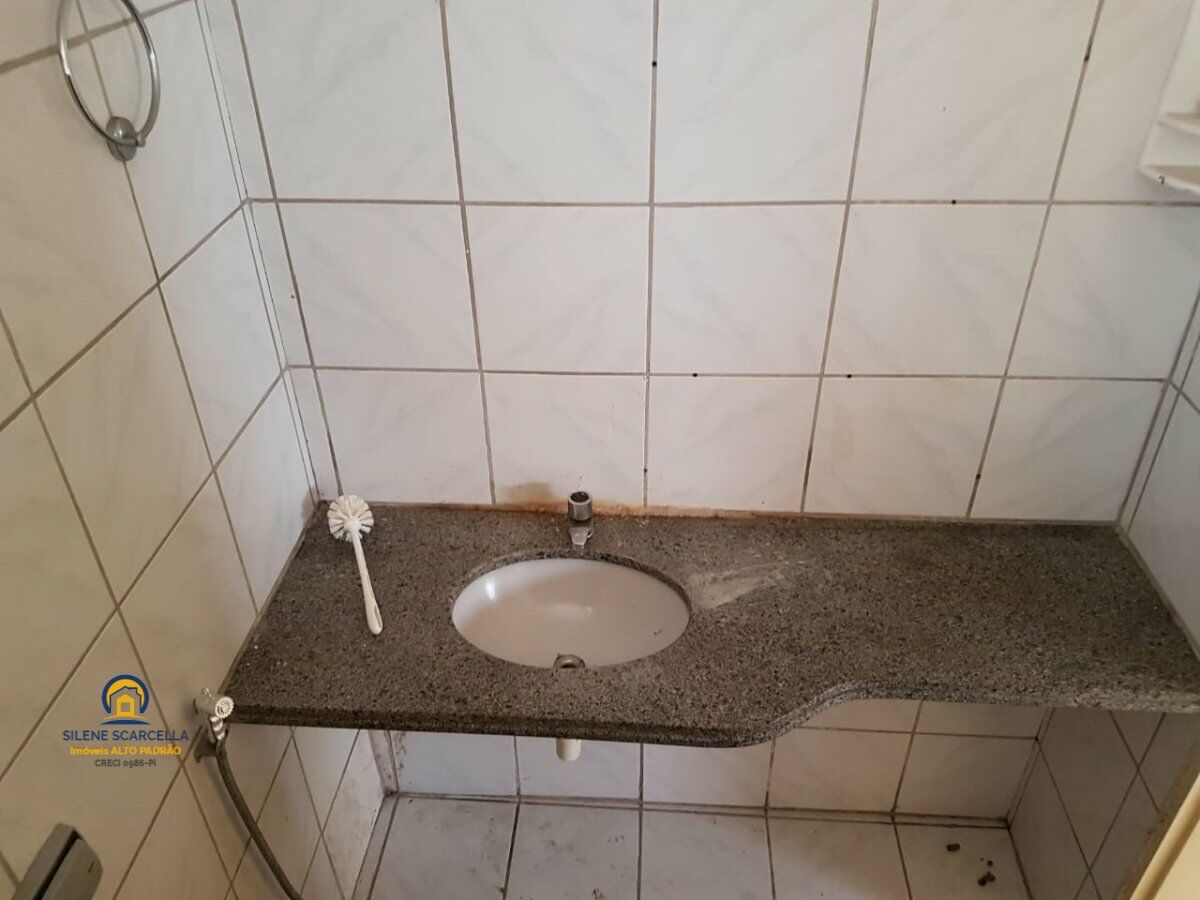 Casa à venda com 3 quartos, 31m² - Foto 18