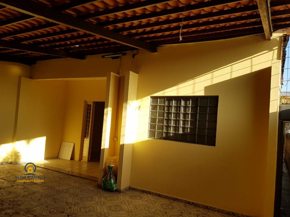 Casa à venda com 3 quartos, 31m² - Foto 3