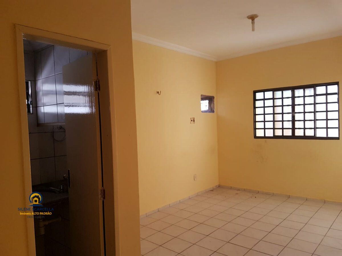 Casa à venda com 3 quartos, 31m² - Foto 5