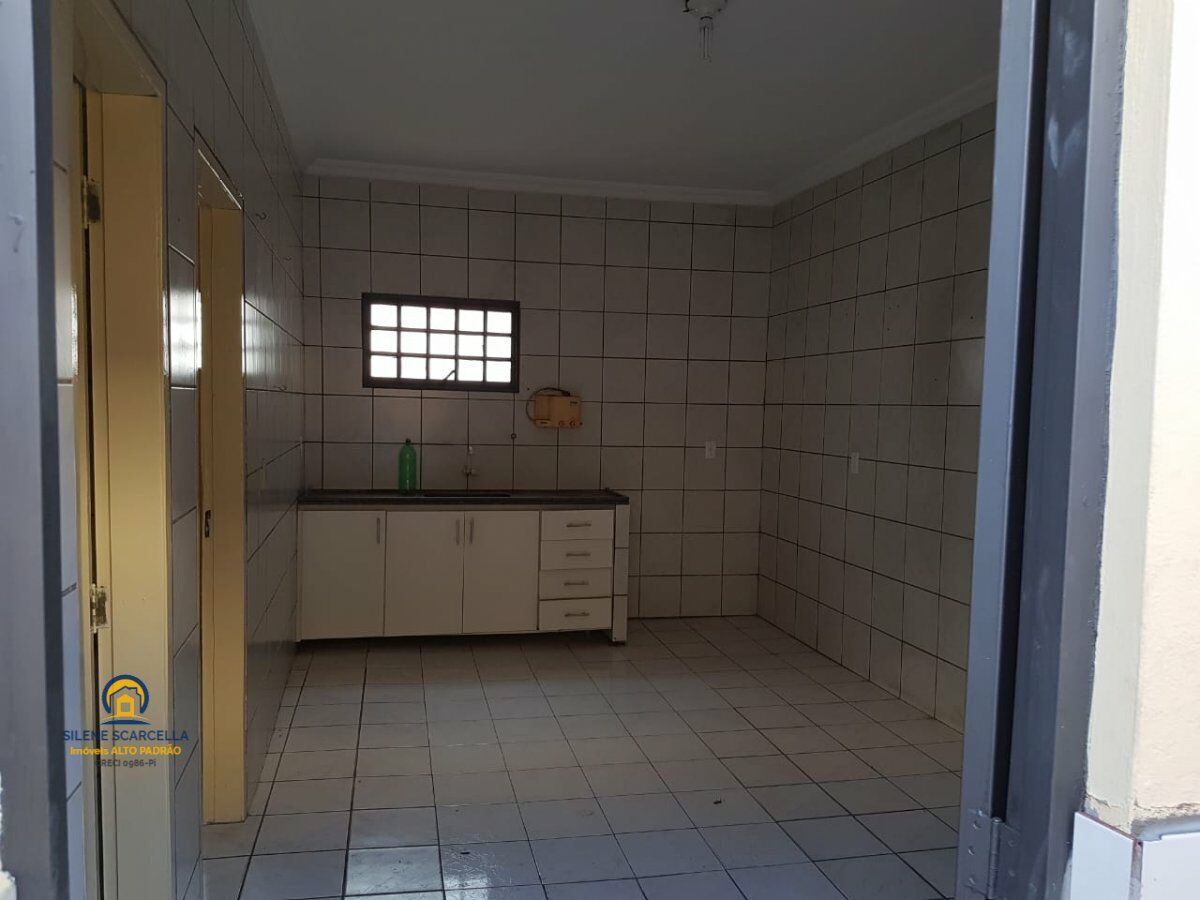 Casa à venda com 3 quartos, 31m² - Foto 8