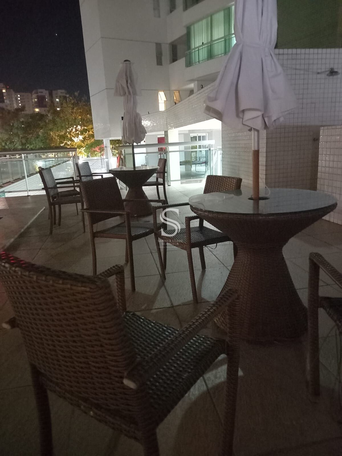 Apartamento à venda com 3 quartos, 158m² - Foto 12