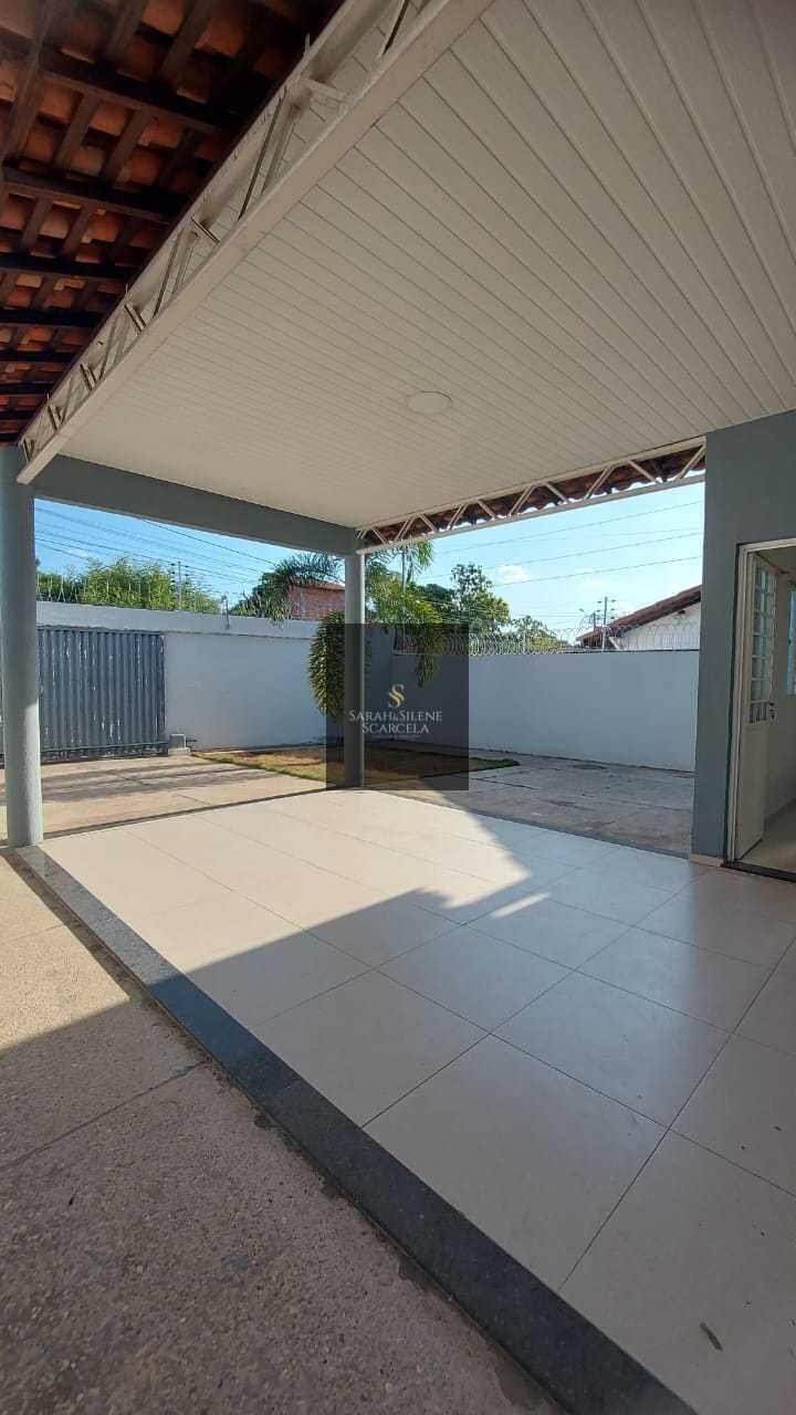 Casa à venda com 3 quartos, 90m² - Foto 15