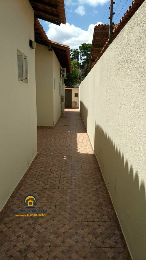 Casa à venda com 3 quartos, 30m² - Foto 27