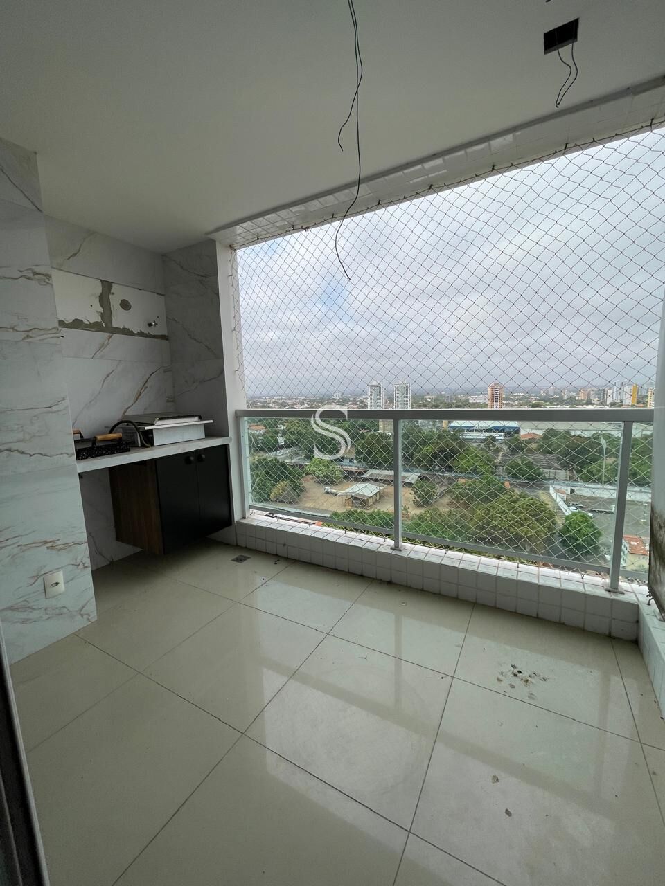 Apartamento à venda com 3 quartos, 84m² - Foto 3