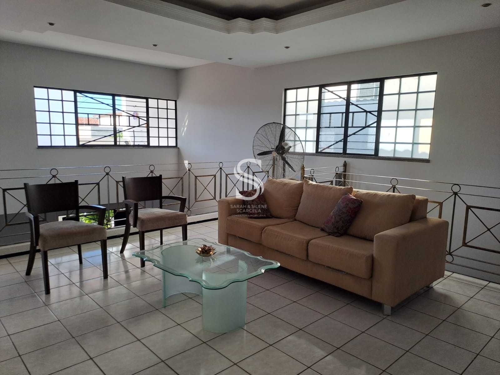 Casa à venda com 6 quartos, 342m² - Foto 5