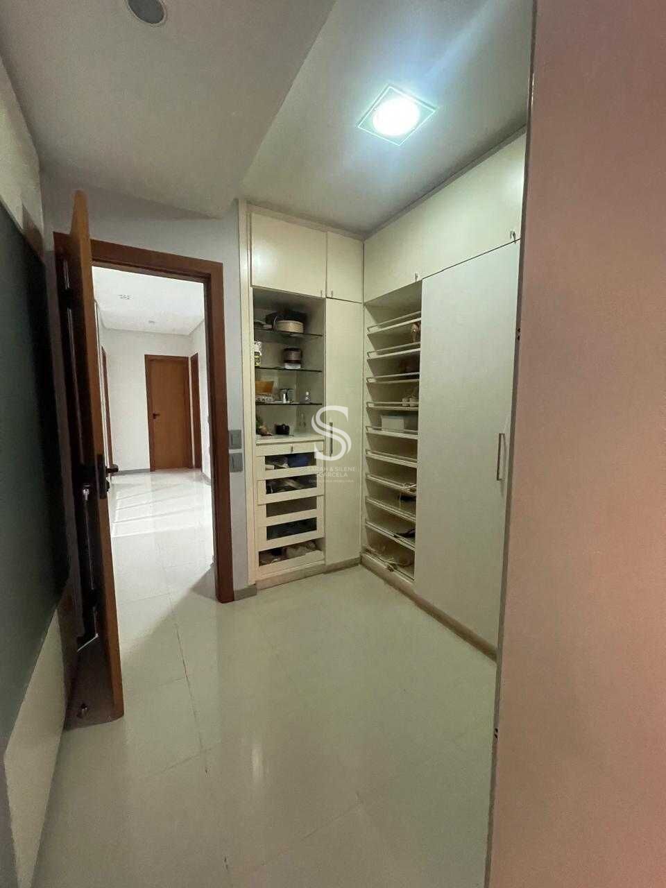 Apartamento à venda com 4 quartos, 240m² - Foto 16