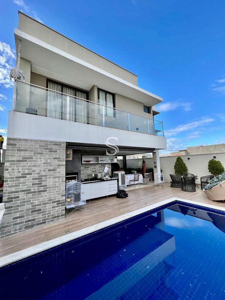 Casa de Condomínio à venda com 4 quartos, 249m² - Foto 13
