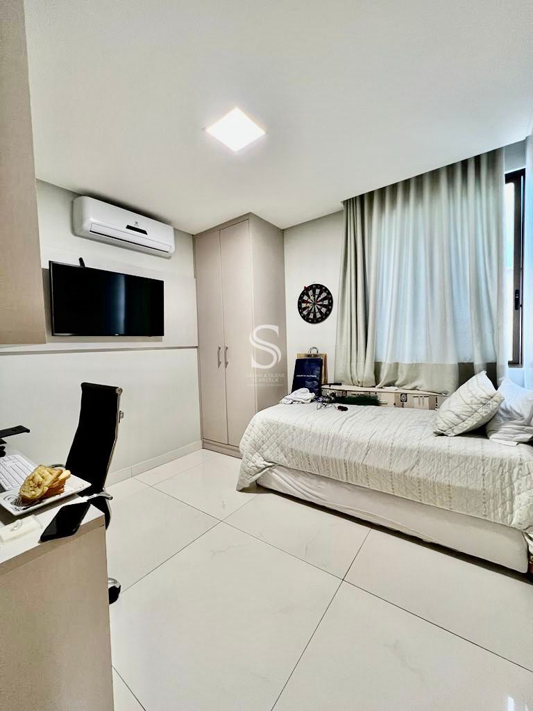 Casa de Condomínio à venda com 4 quartos, 249m² - Foto 29