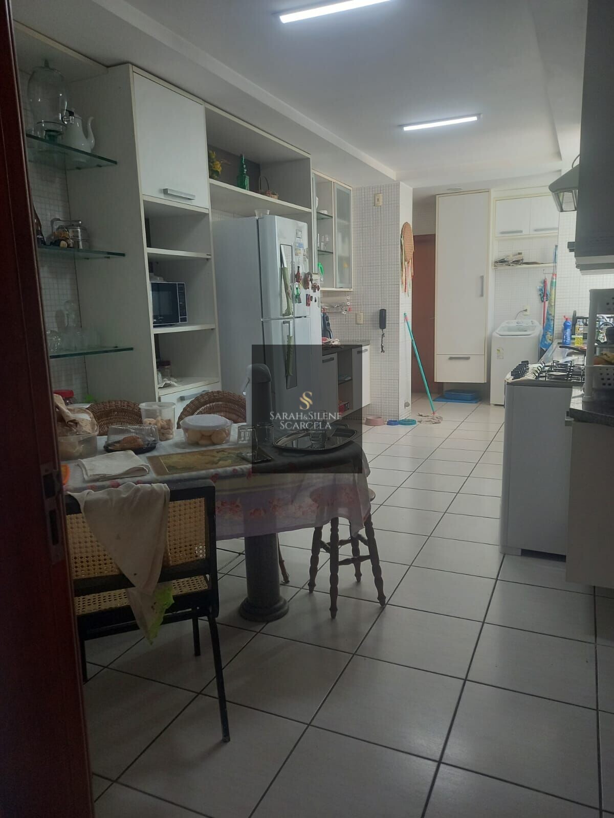 Apartamento à venda com 4 quartos, 194m² - Foto 28