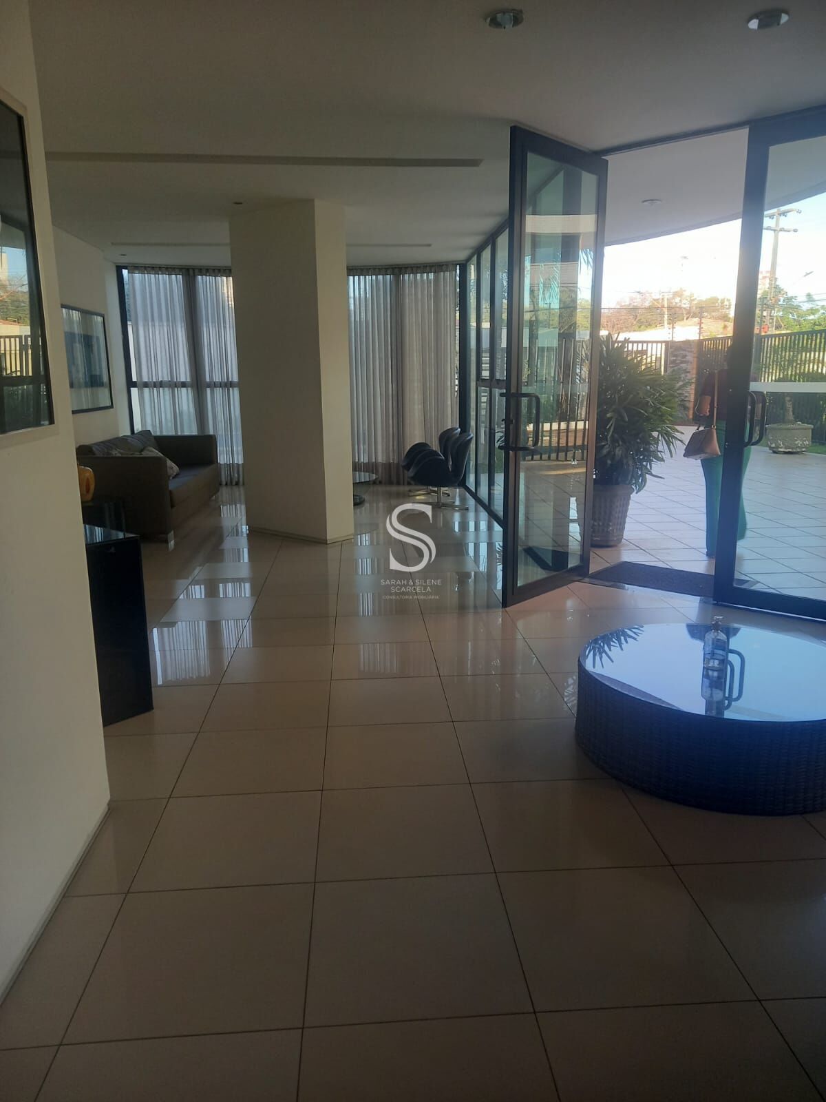 Apartamento à venda com 4 quartos, 194m² - Foto 6
